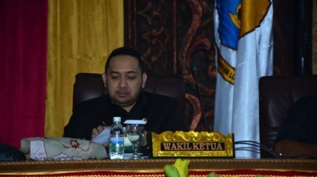 Pinto Jayanegara Tanggapi Pembangunan Stadion Centre